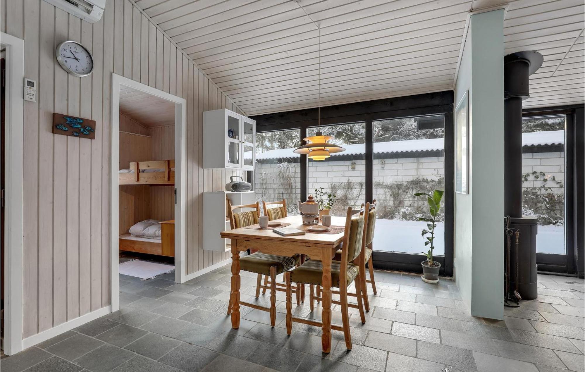 3 Bedroom Awesome Home In Nexo Екстер'єр фото